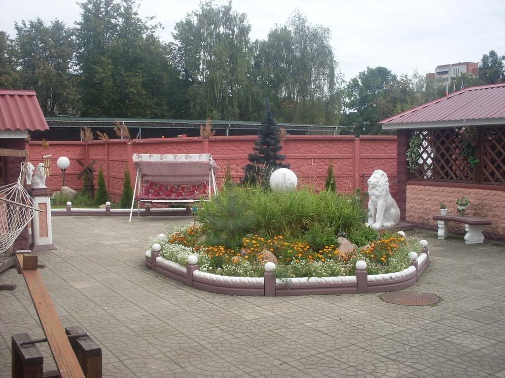 Hostel 3 Stars Na Oktyabryskoy 维捷布斯克 外观 照片
