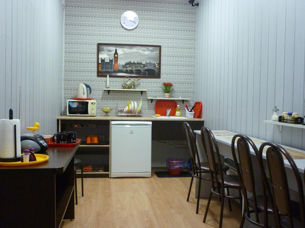 Hostel 3 Stars Na Oktyabryskoy 维捷布斯克 外观 照片