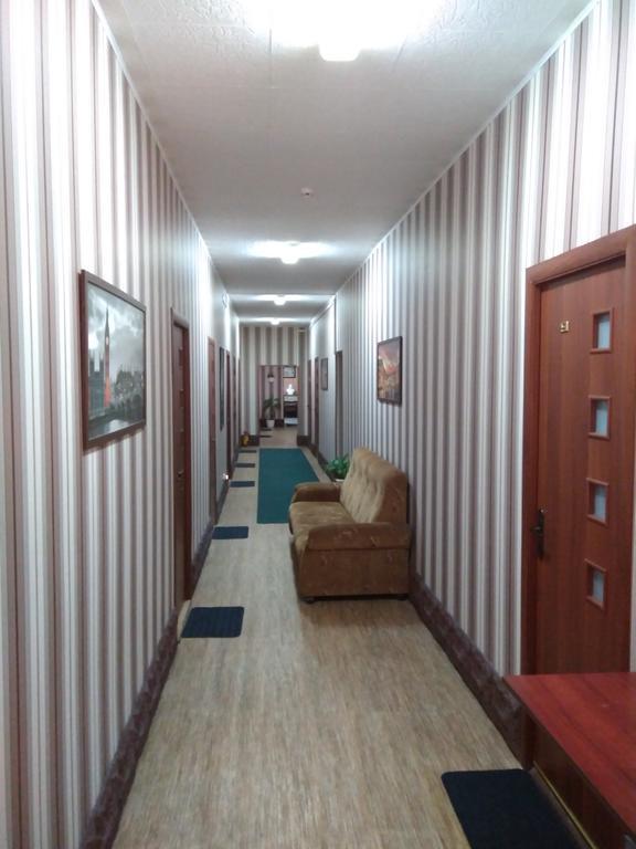 Hostel 3 Stars Na Oktyabryskoy 维捷布斯克 外观 照片